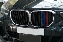 BMW X5 G05 2019–2026 Kidney Grilles M-Look (2019-2022, M-Color with Chrome Trim) photo 1