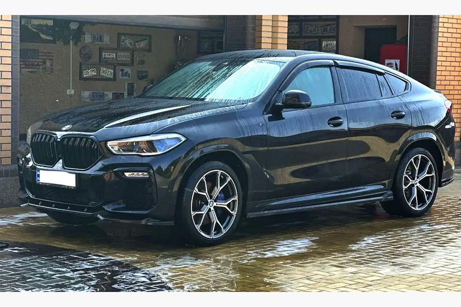 BMW X6 G06 2019–2027 Kidneys M-Look (2019-2022, Gloss Black) Photo 2