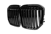 BMW X7 G07 2019- Kidneys M-Look (2019-2022, Gloss Black) photo 4