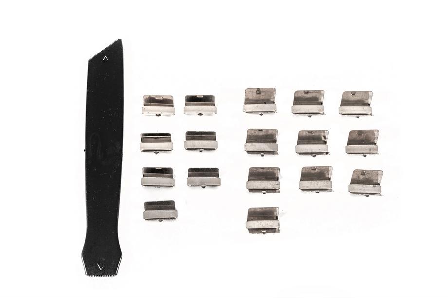 Mounting kit for insert wind deflectors Photo 4