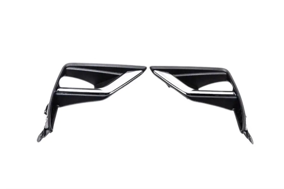 Toyota Land Cruiser Prado 150 2009-2023 Fog Light Inserts (2 pcs, 2017+) Image
