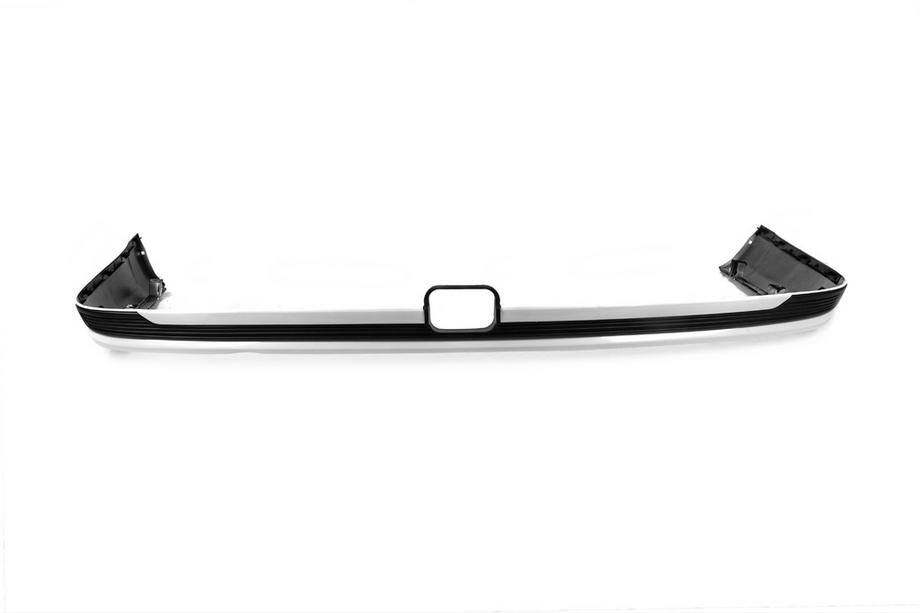Toyota Land Cruiser 200 2007-2021 Rear valance without chrome 2016↗ (Executive 2019/2021, for towbar) Black Photo 4