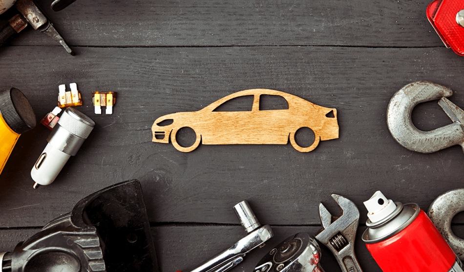 Indispensable helpers on the road: the best accessories for your car