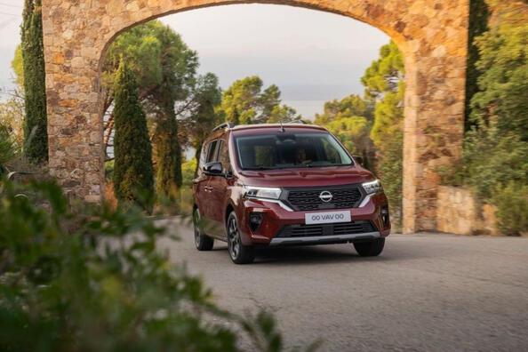 Nissan Townstar Combi compact van review