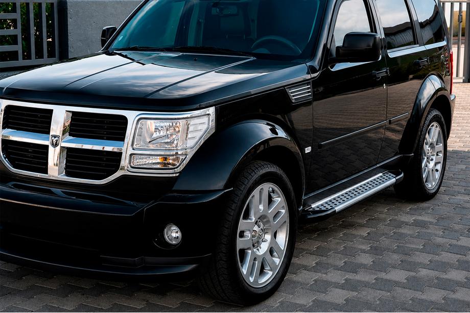 Dodge Nitro 2006-2011 Side Steps Allmond Grey (2 pcs, Aluminum) Image