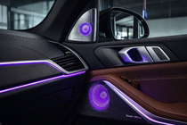 BMW X5 G05 2019–2026 Set of illuminated trim panels Bowers&Wilkins photo 3