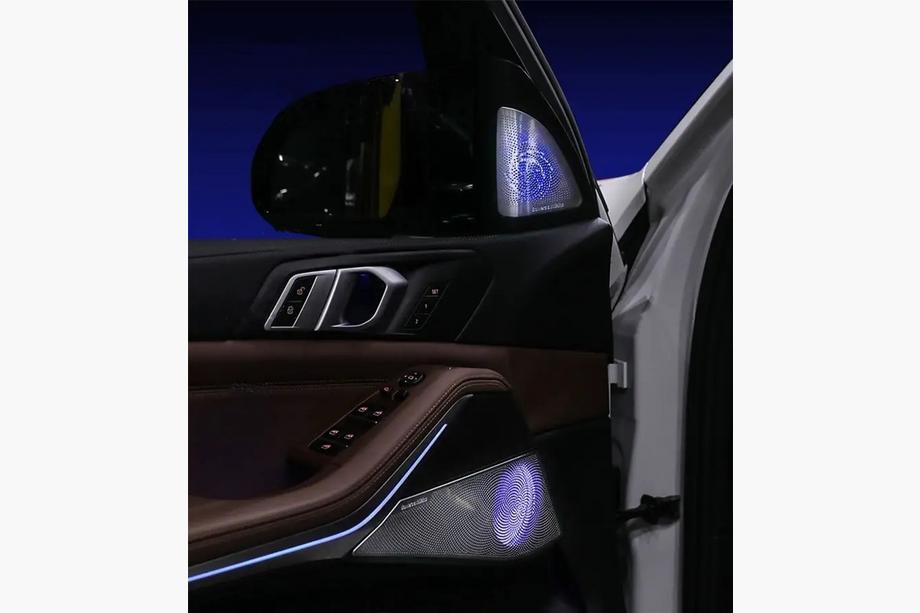BMW X7 G07 2019- Set of illuminated trim panels Bowers&Wilkins Photo 4