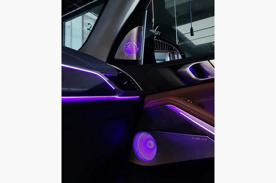 BMW X7 G07 2019- Set of illuminated trim panels Bowers&Wilkins Photo 5
