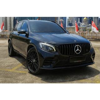 Front Grille GT Panamericana Black (2015-2019) photo 1
