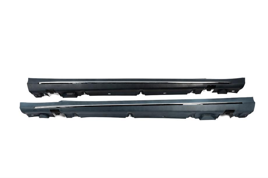 Mercedes C-class W205 2014-2021 AMG Side Skirts Image
