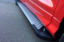 Ford Kuga/Escape 2013-2019 Side Steps Allmond Grey (2 pcs, Aluminum) With black trim on the doors photo 8