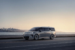 Review of the Volvo EM90 electric minivan photo 2