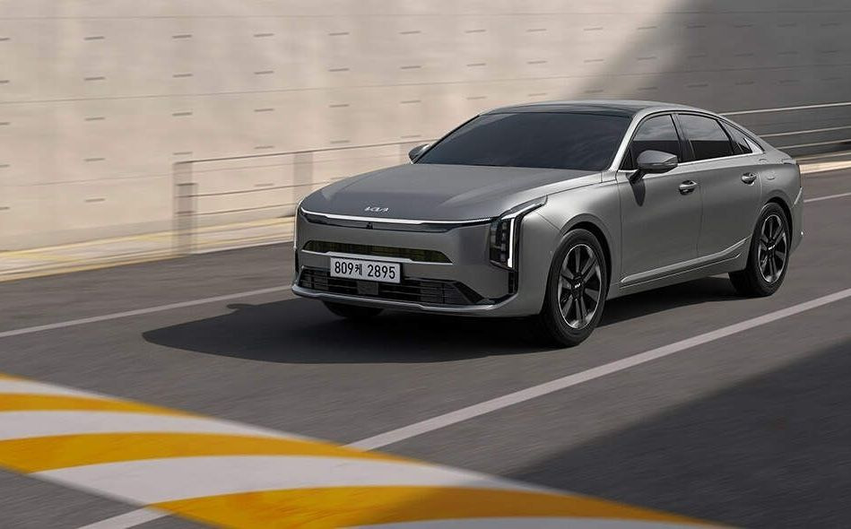 Kia K8 2025 Review: An Updated Sedan with a Touch of Luxury