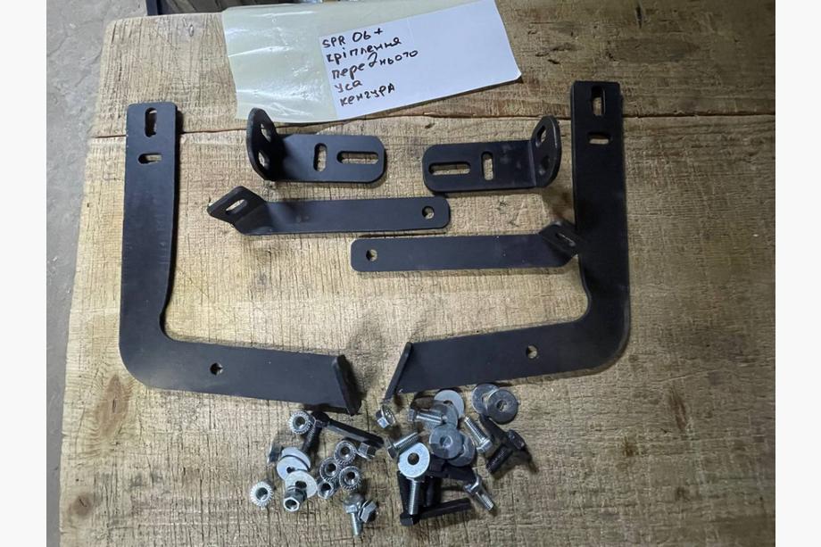 Mercedes Sprinter W906 2006–2018 Bull Bar Mount V2 Image
