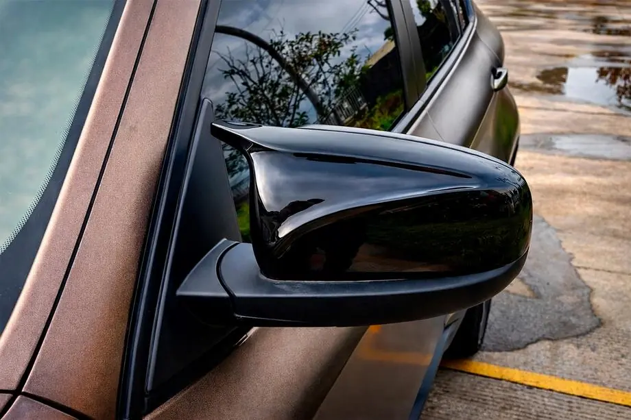 BMW X6 E71 2008–2014 Mirror Covers M-Look (with Clips, 2 pcs) Image
