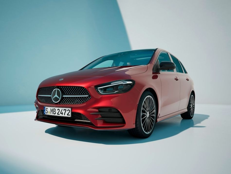 Mercedes-Benz B-Class (W247): Updated premium compact van