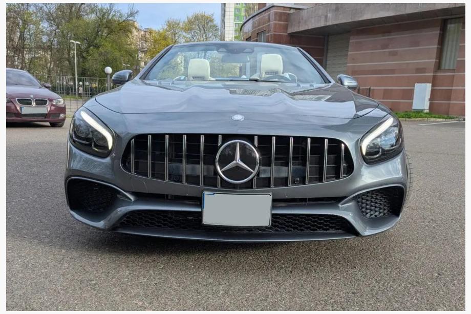Mercedes SL R231 2012-2020 Front Grille GT Panamericana (2017-2020) Image