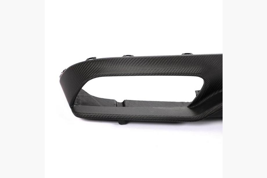 Mercedes C-class W205 2014-2021 Rear Bumper Diffuser (for Coupe/Cabriolet C63 AMG 2019-2021, Carbon) Photo 3