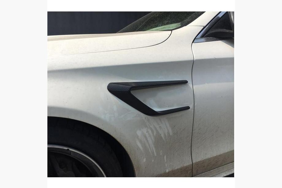 Mercedes C-class W205 2014-2021 Carbon Front Fender Covers (for SD C63 AMG 2015-2019) Photo 4