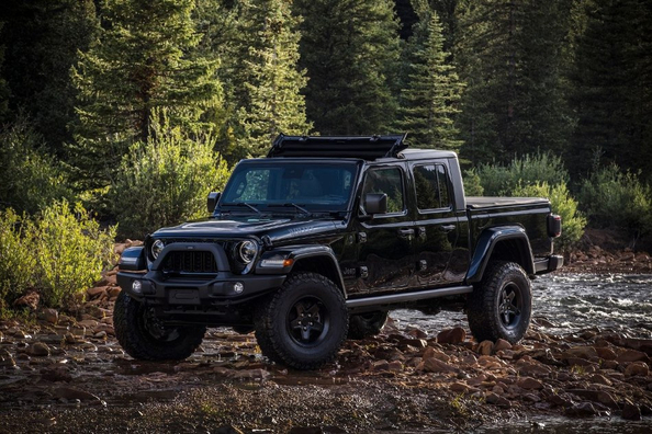 Jeep Gladiator (JT) 2024 Review: Updated Off-Road Pickup