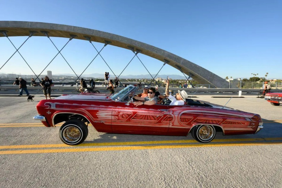 What are lowriders?