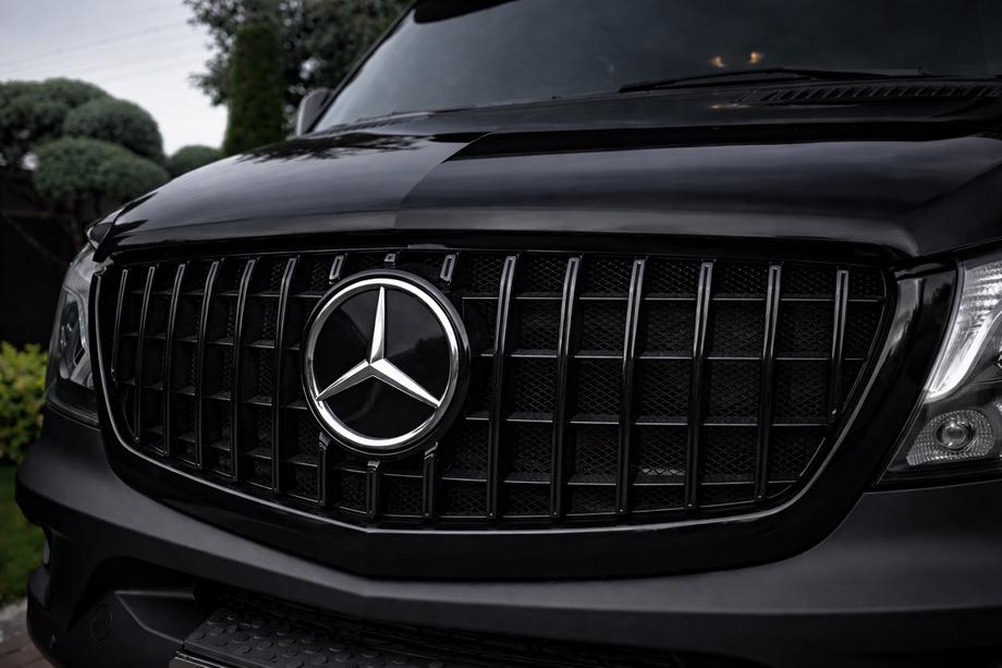 Mercedes Sprinter W906 2006–2018 Front Grille Panamericana GT Panamericana Black (2013-2018) Image