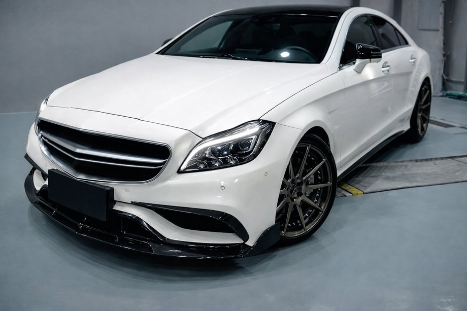 Mercedes CLS C218 2011-2018 Front Bumper Lip V2 Add-on (for CLS63 AMG SD 2015-2018, Carbon) Photo 3