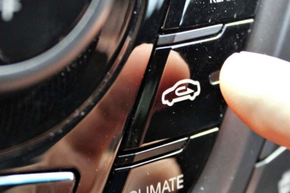 Air recirculation in the car: when to press the button?