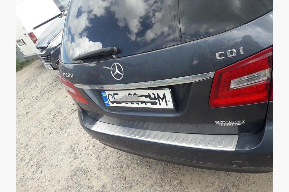 Mercedes E-class W212 2009-2016 Rear bumper protector OmsaLine (2009-2013, SW, stainless steel) Photo 3