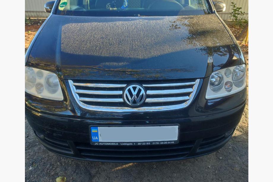Volkswagen Touran 2003-2010 Chrome Grille Covers (6 pcs, Stainless Steel) 2003-2006 Year Image