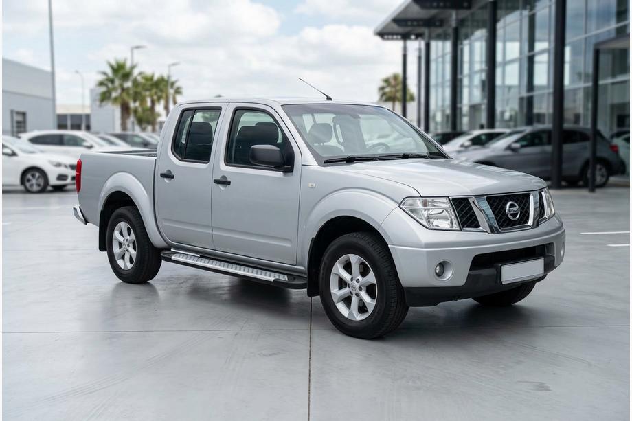 Nissan Navara 2006-2015 Side Steps X5-Type (2 pcs, Aluminum) Image