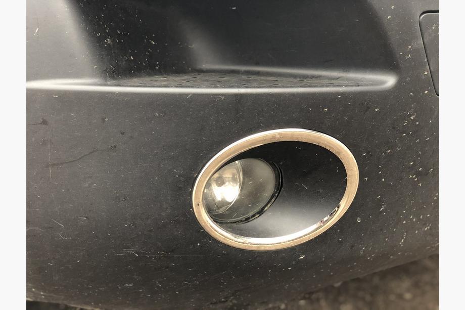 Renault Master 2011-2023 Chrome Fog Light Covers (2 pcs, Stainless Steel) Photo 1