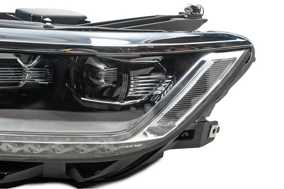 Volkswagen Passat B8 2015-2023 Front Full LED headlights (for EU, 2015-2019, 2 pcs) Photo 4