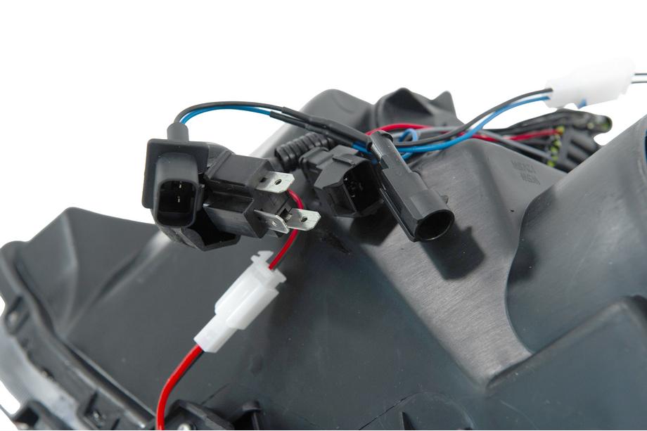 Chevrolet Cruze 2009–2015 Front Headlights (2 pcs) Photo 9