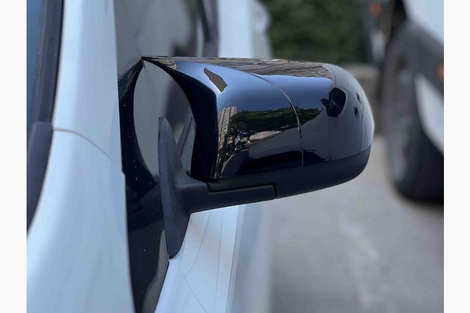 Nissan Leaf 2010-2017 Mirror Covers BMW-Style V1 (2 pcs) Image