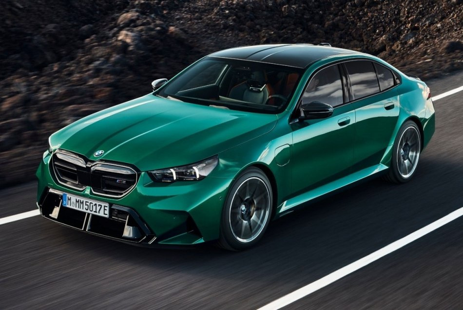 BMW M5 (G90): review of the high-performance hybrid