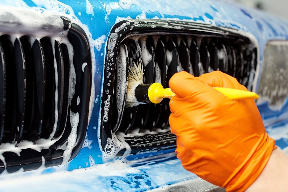 Car detailing: weighing the pros and cons