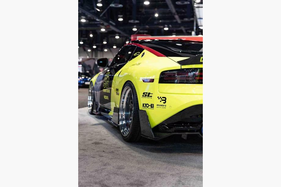 Nissan Z 2022- Carbon FullSet Body Kit Image