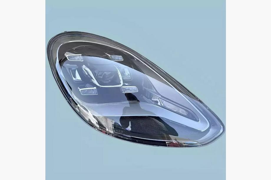 Porsche Panamera 2016-2023 Front Headlights (2 pcs) Image