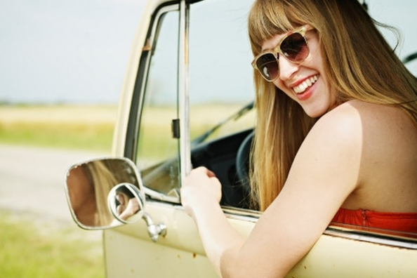 TOP 7 tips for modern women driving