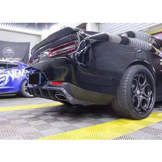 Rear Bumper Diffuser (Carbon) photo 2