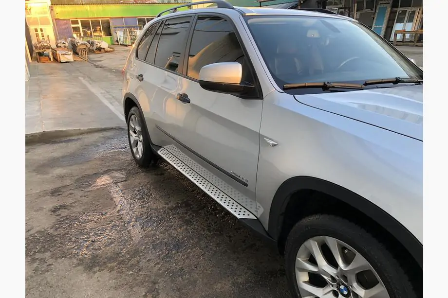 BMW X5 E70 2007-2013 Original Side Steps (2 pcs, Aluminum) Image