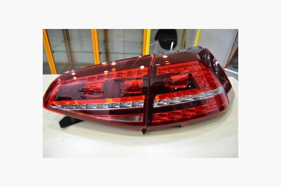 Volkswagen Golf 7/E-Golf 2012-2020 Rear LED Tail Lights with Sequential Turn Signal (2012-2017, 2 pcs) Image