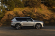 Lexus LX IV (J310) Review: Luxury and Power in a New Look photo 4
