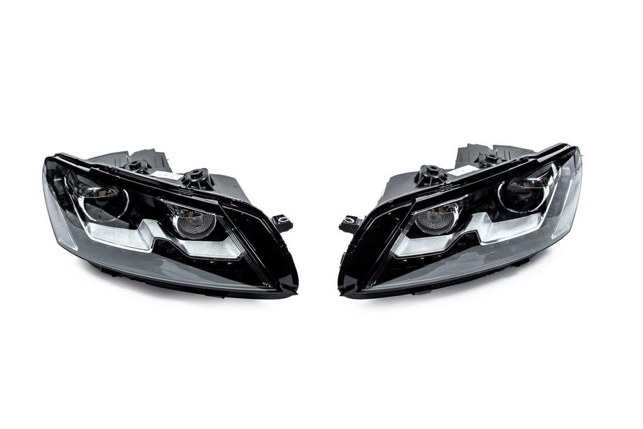 Volkswagen Passat B7 2012-2015 Front headlights V1 (for USA, 2 pcs) Image
