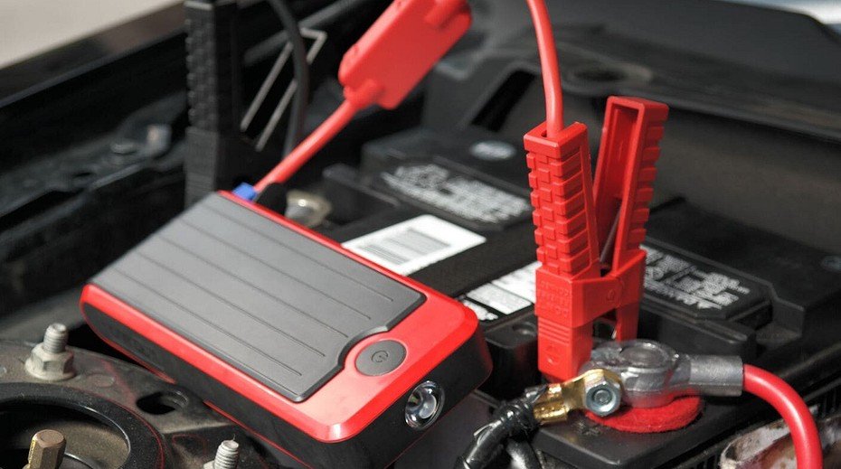 Car jump starter: what is it and why is it needed?