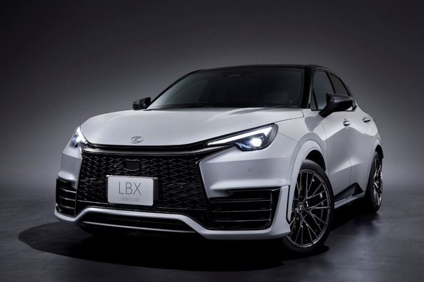 Lexus LBX 2025 Review: Compact Crossover with a Premium Accent