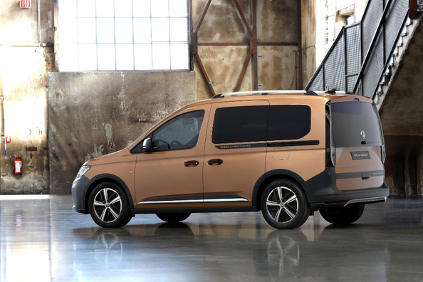 Compact vans: what are the benefits of these cars?
