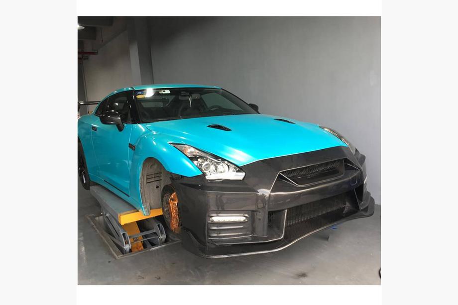 Nissan GT-R 2008-2025 Front Bumper (2009-2015, Carbon) Photo 2