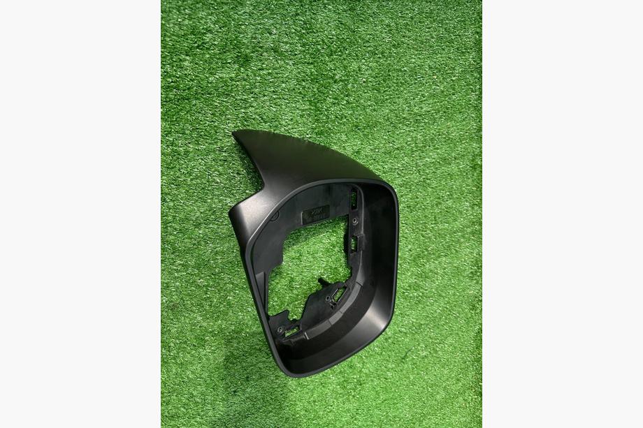 Toyota Land Cruiser 200 2007-2021 Mirror housing (For 2012-2016, 1 pc) Photo 3